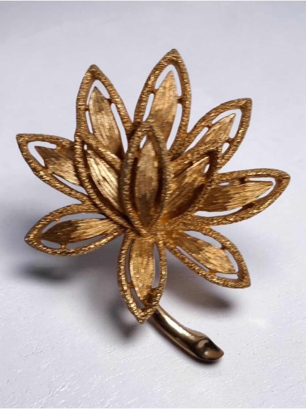 Avon Gold Lotus flower brooch Vintage